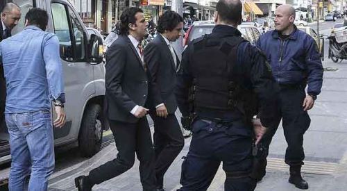 Atina'dan FETÖ'cü darbecinin iltica talebine onay