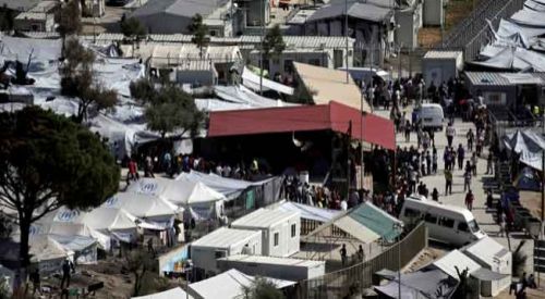 Patra'daki 600 sığınmacı yeni kamplara aktarılıyor