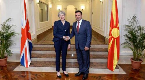 'Yunanistan ile olan isim sorununda sizleri destekliyoruz'