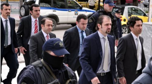 Yunanistan'dan darbecilere "iltica hakkı" kararı