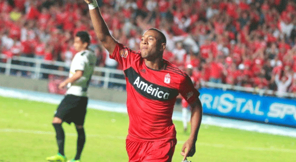 Yıldız futbolcu silahlı saldırı sonucu hayatını kaybetti