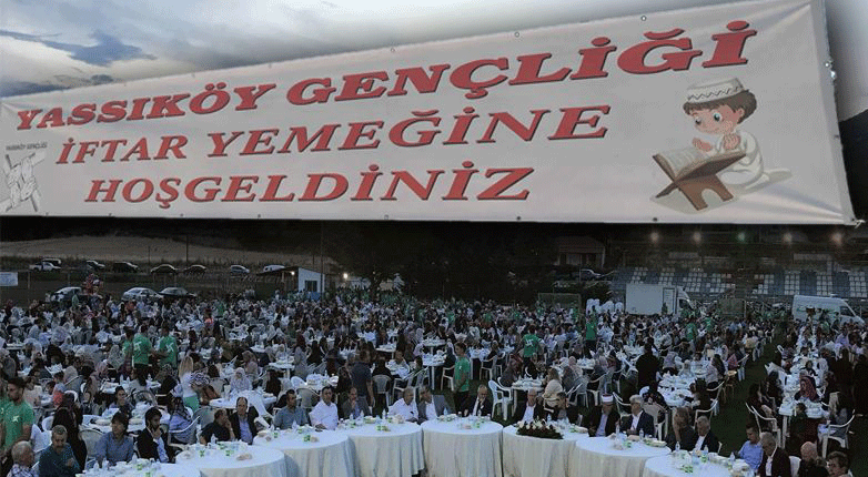 Yassıköy Gençliği'nden muhteşem iftar