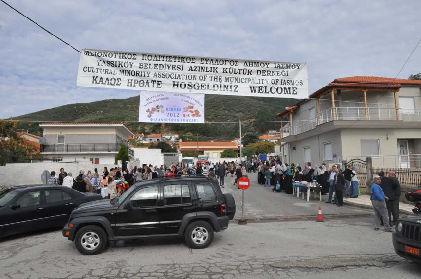 Yassıköy Kermesinde Soydaşlarımız Hayırda Yarıştı