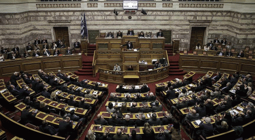 Hükümet ortağı ANEL'de bir 'Makedonya' istifası daha