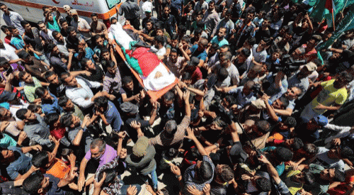 Gazze şehitlerini uğurladı