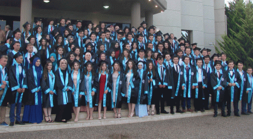 Celal Bayar Azınlık Lisesi 110 mezun verdi