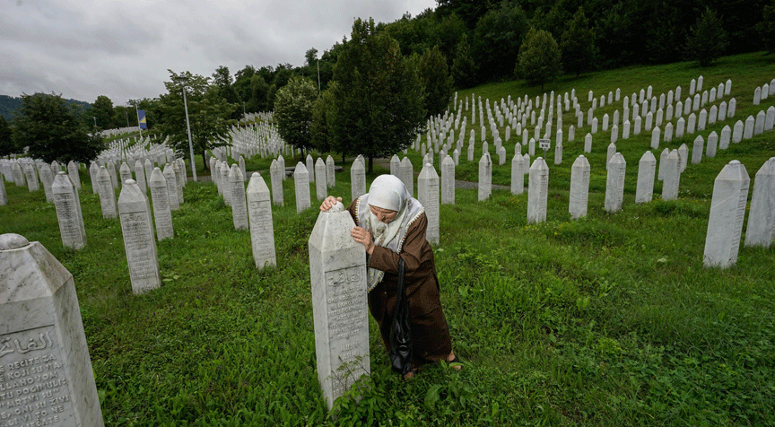 Soykırım kurbanı baba 'kaderdaş' oğlunun yanına defnedilecek