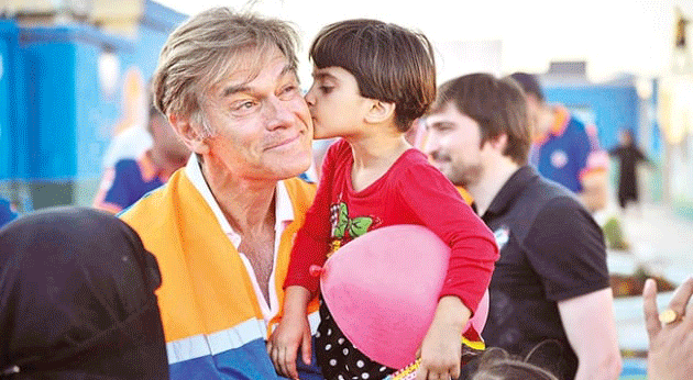 Dr. Öz'den dünyaya '2 dakika Suriye'yi düşünün' çağrısı
