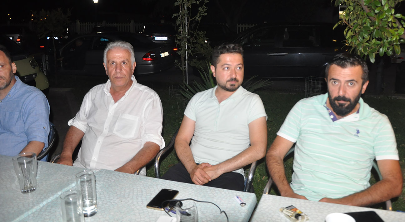 TRT ekibine Yunanistan'da çirkin müdahale