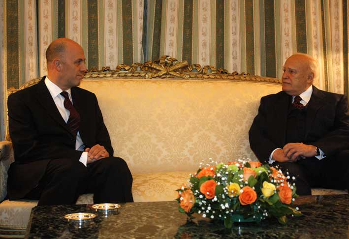 Büyükelçi Kerim Uras, güven mektubunu sundu