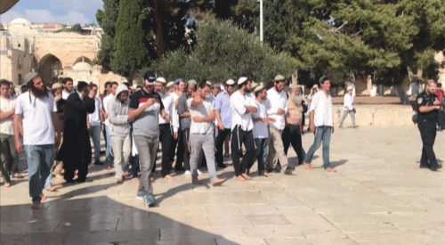 Fanatik Yahudilerden Mescid-i Aksa’ya baskın