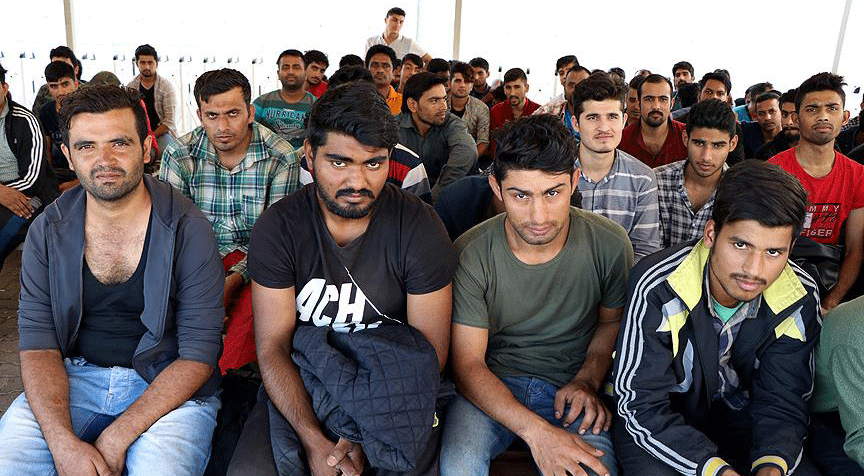 Yunanistan'dan 'geri itilen' düzensiz göçmenlerden Türkiye'ye teşekkür