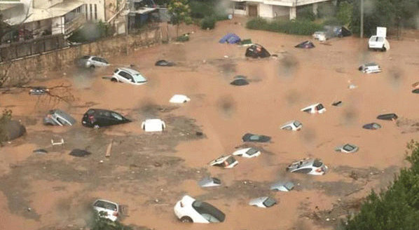 Zorba fırtınasında kaybolan 3 kişiden biri bulundu