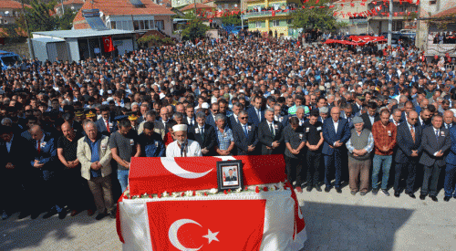 Türkiye şehitlerini uğurladı