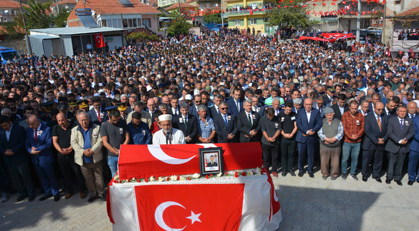 Türkiye şehitlerini uğurladı