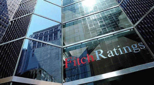 Fitch, borsa krizine neden olan Yunanistan Bankalarının kredi notlarını yükseltti