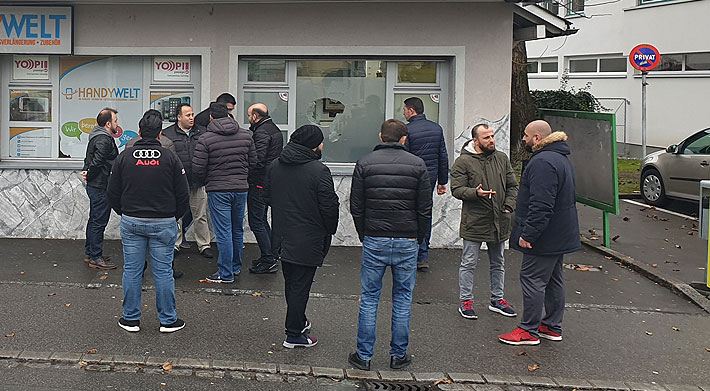 Avusturya'da Türk iş yerine ırkçı saldırı