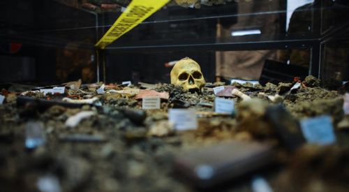 Bosna'daki savaşın acı hatırası Soykırım Müzesi'nde yaşatılıyor