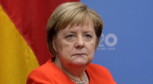Merkel Atina'ya geliyor