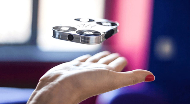 Airselfie, küçük boyutlardaki 3 yeni drone modelini Ces 2019'da tanıtacak