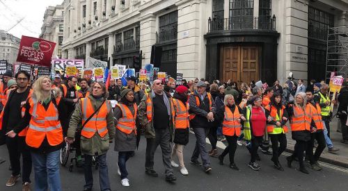 Londra'da 'sarı yelek' gösterileri