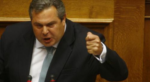 Hükümetten ayrılan radikal sağcı Kammenos'un ANEL'i paramparça