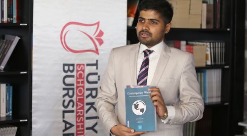 YTB'nin uluslararası bursiyerleri Türkiye'deki deneyimlerini paylaştı