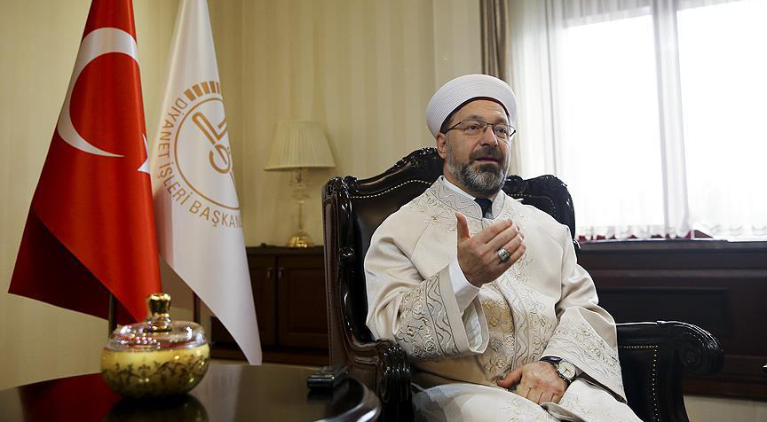 Diyanet'ten önemli adım: Sigara içen imam olamayacak