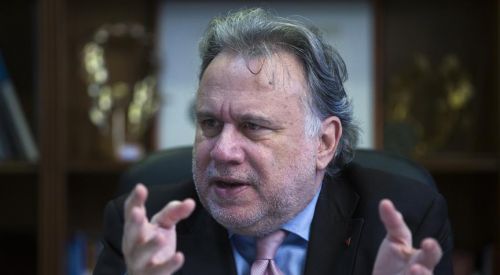 Katrougalos: Venezuela'ya her türlü dış müdahaleden kaçınılmalı
