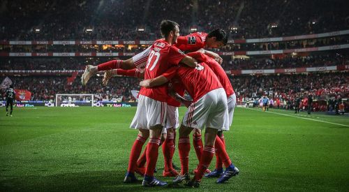 Benfica'dan 10 gollü galibiyet
