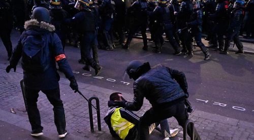 Fransa'da polis şiddetine 140 adli soruşturma