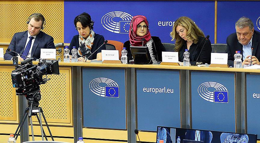 Kaşıkçı'nın nişanlısı Cengiz'den AP'ye ziyaret