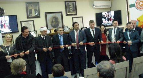 İTB'de 'Göçün acısında birleşen gönüller' sergisi