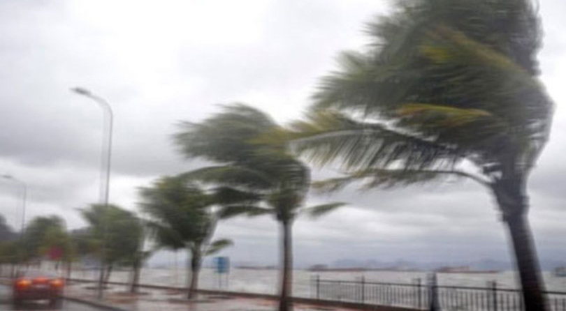 'Okeanis' fırtınası Yunanistan'ı vurdu