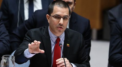 Arreaza: ABD bir kez daha bozguna uğrayacak