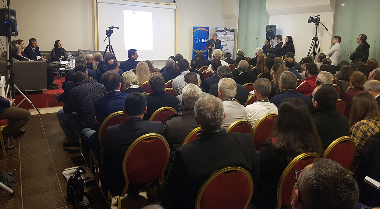 İki Dilli Eğitim ve Azınlık Eğitiminin sorunları uluslararası konferansta konuşuldu