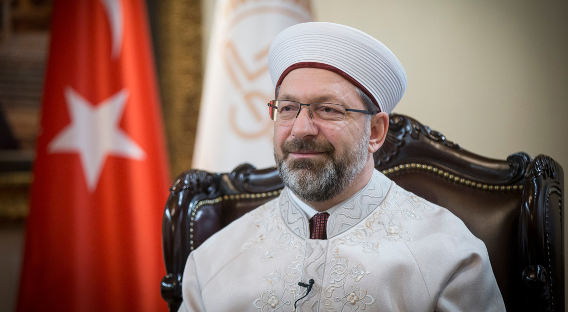 Diyanet İşleri Başkanı Erbaş'tan Regaib Kandili mesajı