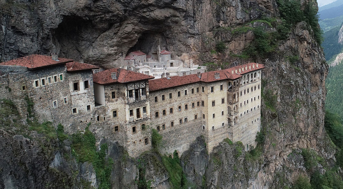 Sümela Manastırı'nın ilk bölümü ziyarete açılıyor