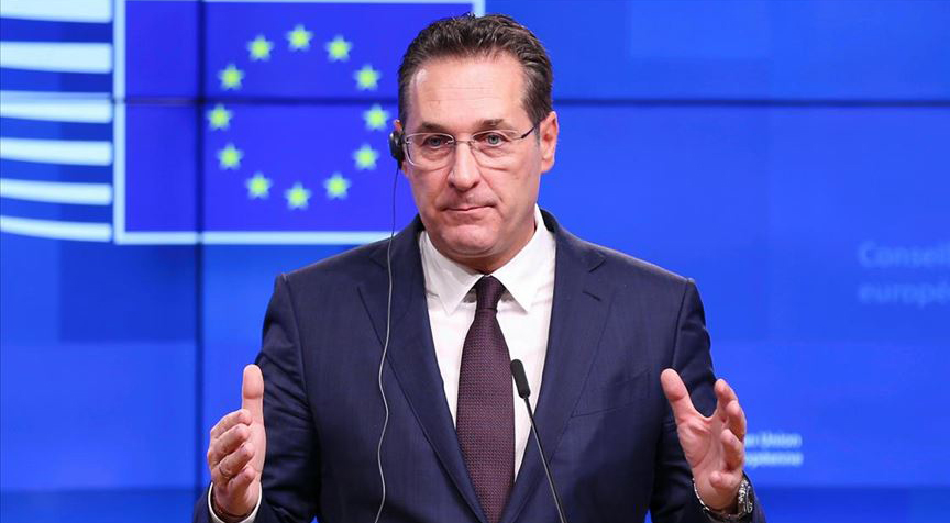 Avusturya'da Müslümanlardan Başbakan Yardımcısı Strache hakkında suç duyurusu