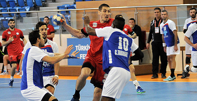 Yunanistan-Türkiye Hentbol milli takımları Kozani'de karşılaştı