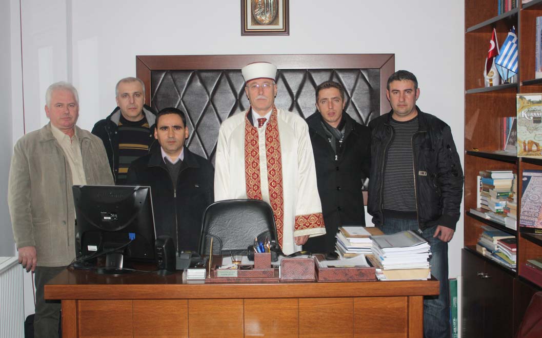 HARMANLIK DERNEĞİ GÜMÜLCİNE S. MÜFTÜLÜĞÜNÜ ZİYARET ETTİ