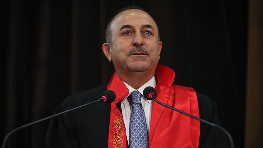 'Tarihimizi kendi soyunu katledenlere aşık olanlardan öğrenecek değiliz'