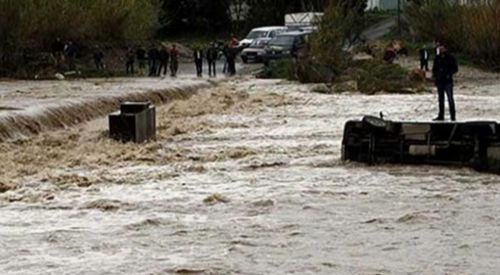 İran'daki sel felaketi nedeniyle 2 milyon kişi insani yardıma muhtaç