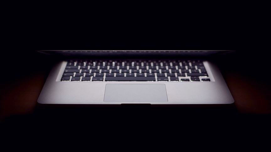 AB internetteki terör içeriğini 1 saatte kaldırtacak