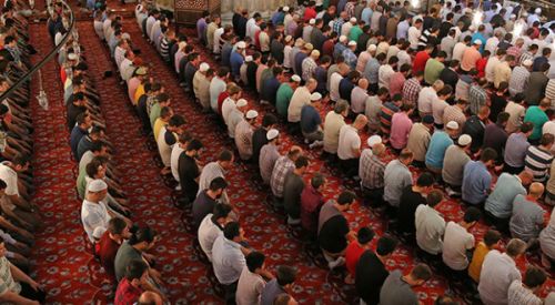 Batı Trakya'da Ramazan heyecanı: İlk teravih namazı kılındı