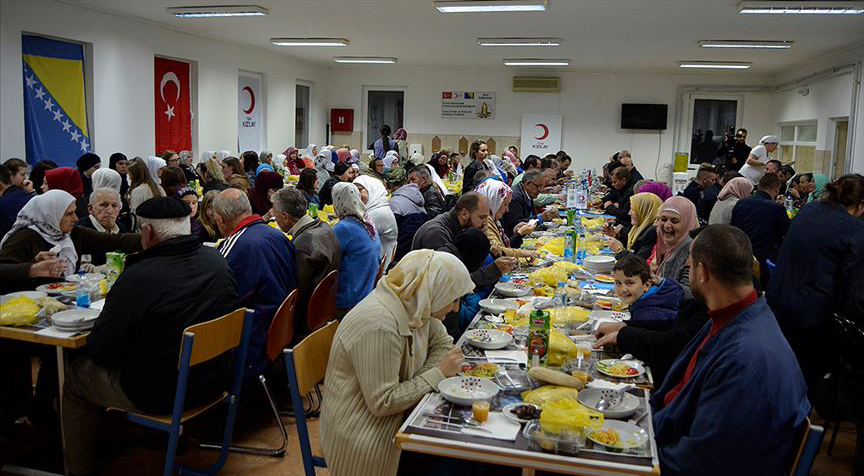 Srebrenitsa'da iftar