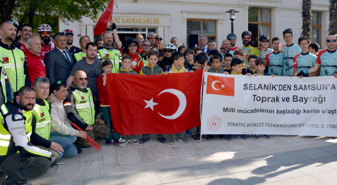 Selanik’ten alınan bayrak ve toprak Silivri’ye ulaştı