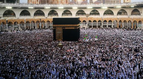 Suudi Arabistan gelecek yıl umreci sayısını arttıracak