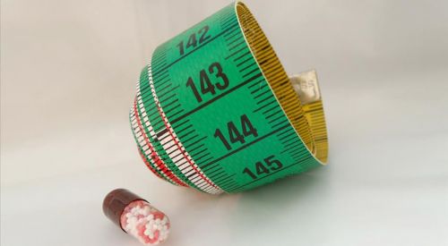 'Obez hastalar için ilk tedavi şekli ameliyat değildir'