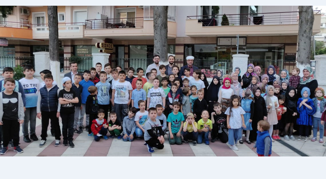 İskeçe'de çocuk iftarı düzenlendi